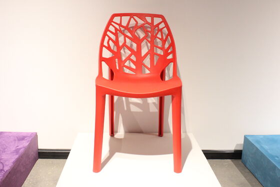 Good price Modern Plastic Chair Minimalist Modern Seating Solution for Apartment Bedrooms and Study Areas online